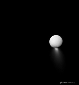 cassini_enceladus_geysers_apr2013-original.jpg