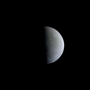 Księżyc Enceladus Źródło NASA.jpg