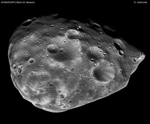 Księżyc Fobos ŹródłoESA 4.jpg