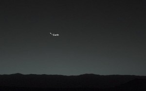 mars-rover-curiosity-earth-photo.jpg