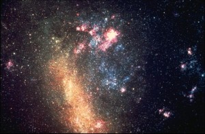 Wielki i Mały Obłok Magellana są oddalone od Ziemi zaledwie o 75 tys. lat świetlnych.jpg