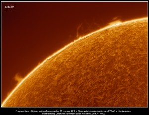 Fragment tarczy Słońca sfotografowany 15 czerwca 2014 przez teleskop słoneczny Coronado będący na wyposażeniu Obserwatorium w Niedźwiadach.jpg