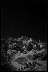 Orion nad Mięguszowieckim Szczytem mono.jpg