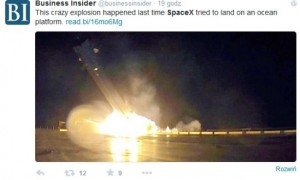 Moment lądowania Falcon 9 podczas pierwszej próby (9.01.2015).jpg