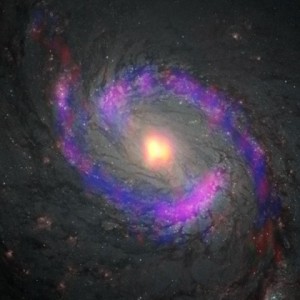 Enklawy spokoju chronią cząsteczki wokół supermasywnych czarnych dziur.jpg