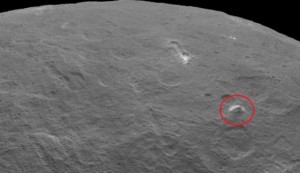 NASA odnalazła tajemniczą piramidę na planecie Ceres.jpg