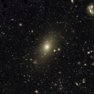 Eliptyczną galaktykę M87.jpg