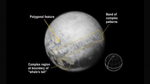Serce, wielorybi ogon, pięciokąt... Zagadkowe struktury na zdjęciach Plutona, które przysyła sonda New Horizons3.jpg