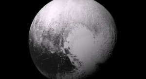 Co wiemy rok po spotkaniu z Plutonem 4.jpg