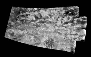 Nowe zdjęcia przedstawiają wydmy na powierzchni Tytana.jpg