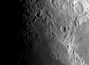 Megadom Gardner_1.04.2017_20.03_TS152F2270_ASI120M_H-alfa35nm_105%....jpg