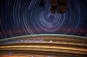 star-trails-seen-from-space-iss-nasa-don-pettit-14-620x413.jpg
