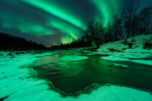 arild-heitmann-river_lights_spaceweather2_1355610069-620x414.jpg