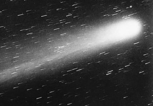 Tajemnice orbity komety Halleya wyjaśnione.jpg